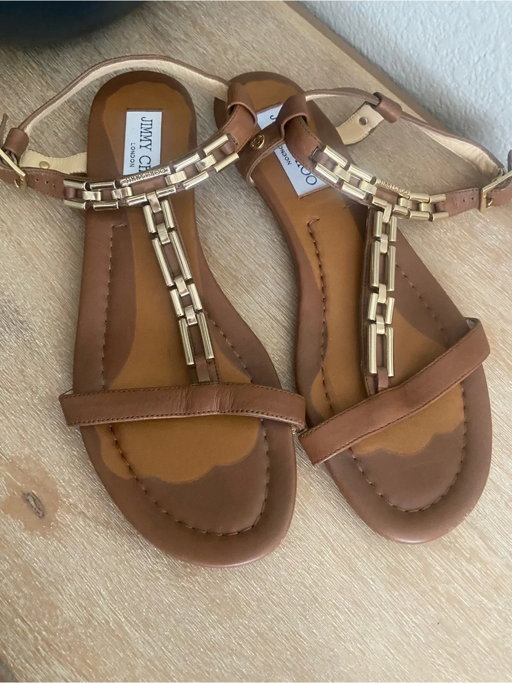 Jimmy Choo Narcissa Leather Chain-Link Accents T-Strap Sandals Size 38.5